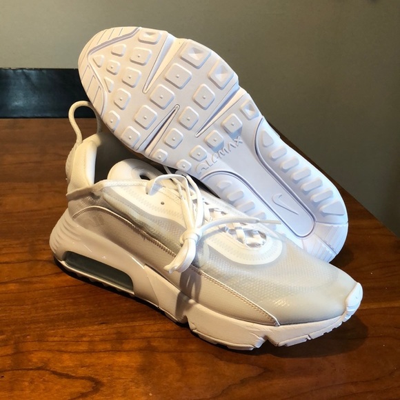 Nike Other - Nike air max 2090 used BV9977-100